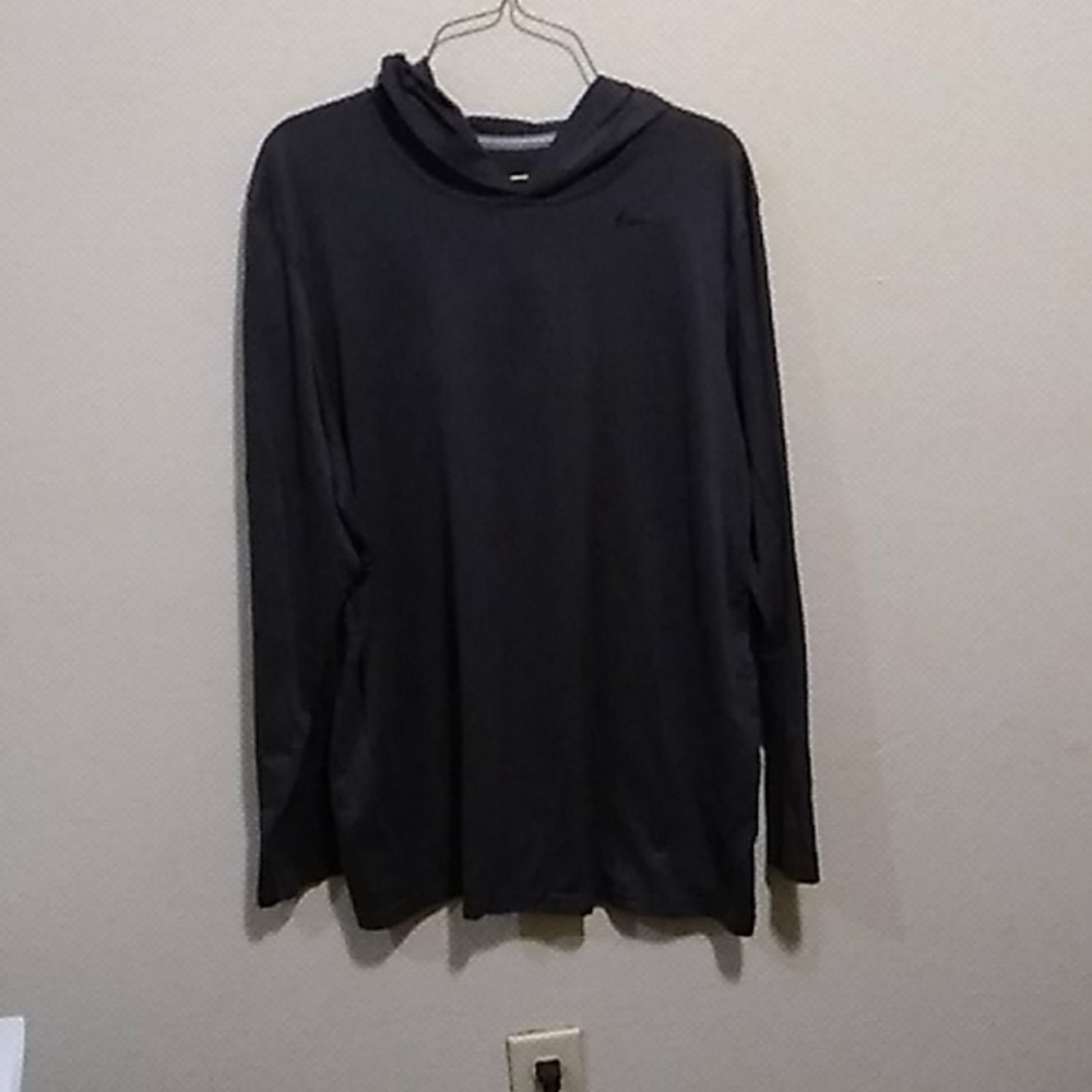 Nike dri-fit hooded tee shirt